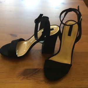 Forever 21 Black Faux Suede Heels